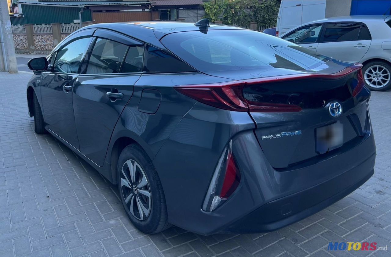 2018' Toyota Prius Prime photo #3