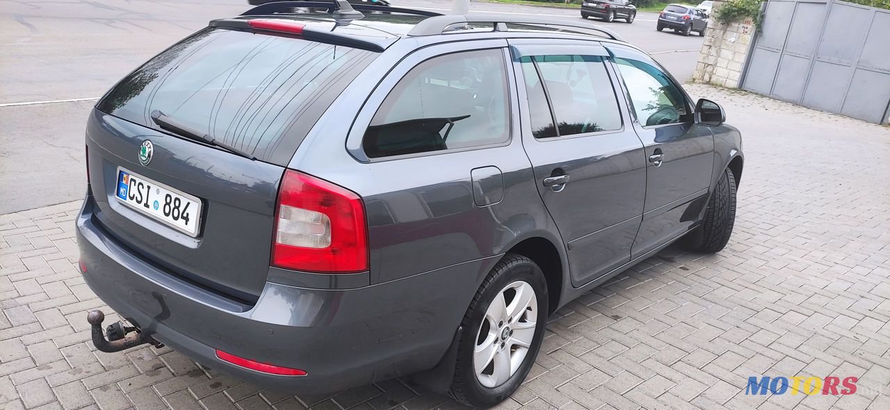 2011' Skoda Octavia photo #1