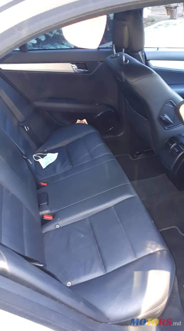 2007' Mercedes-Benz C Класс photo #6