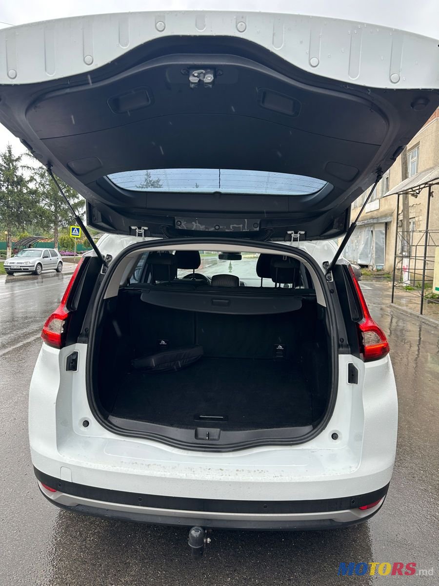 2017' Renault Grand Scenic photo #6