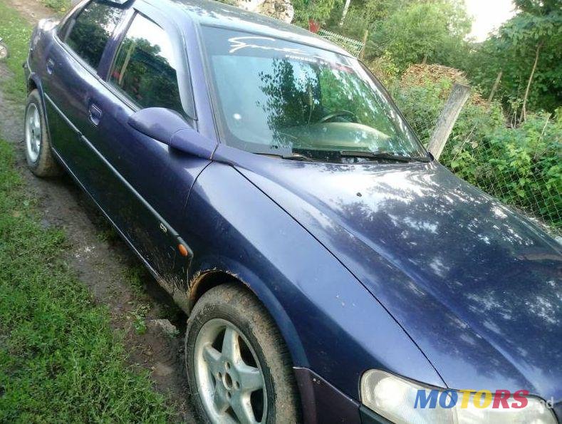 1997' Opel Vectra photo #2