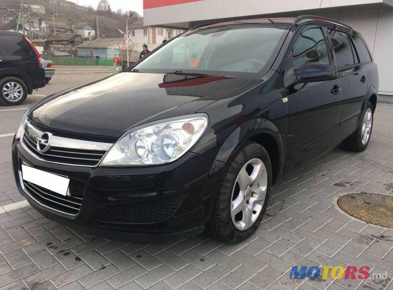 2007' Opel Astra photo #1