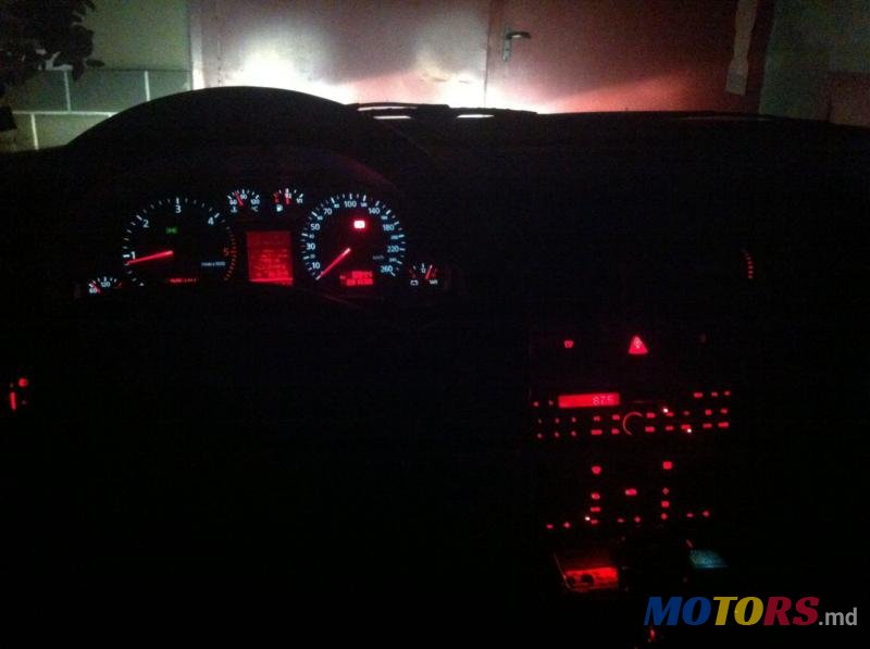 2000' Audi A6 photo #2