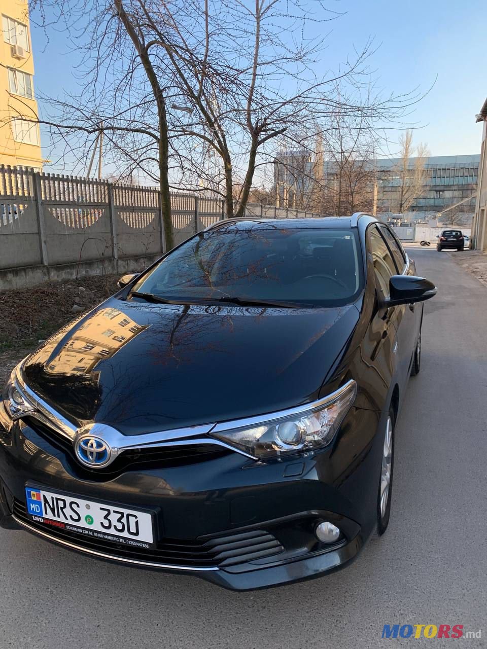 2015' Toyota Auris photo #1