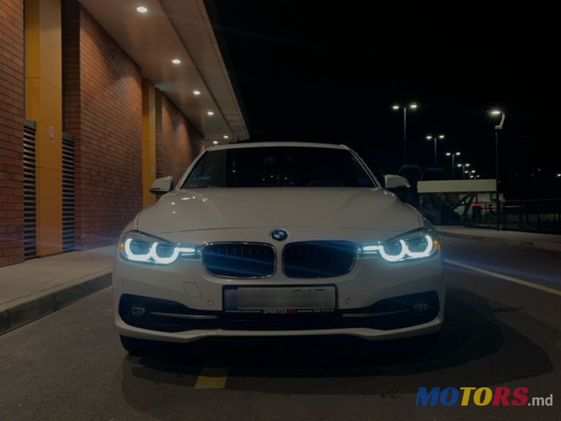 2017' BMW 3 Series photo #3