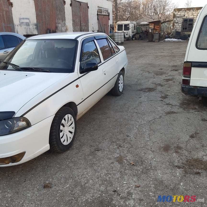 2009' Daewoo Nexia photo #2