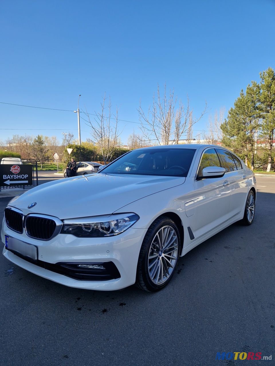 2018' BMW 5 Series photo #1