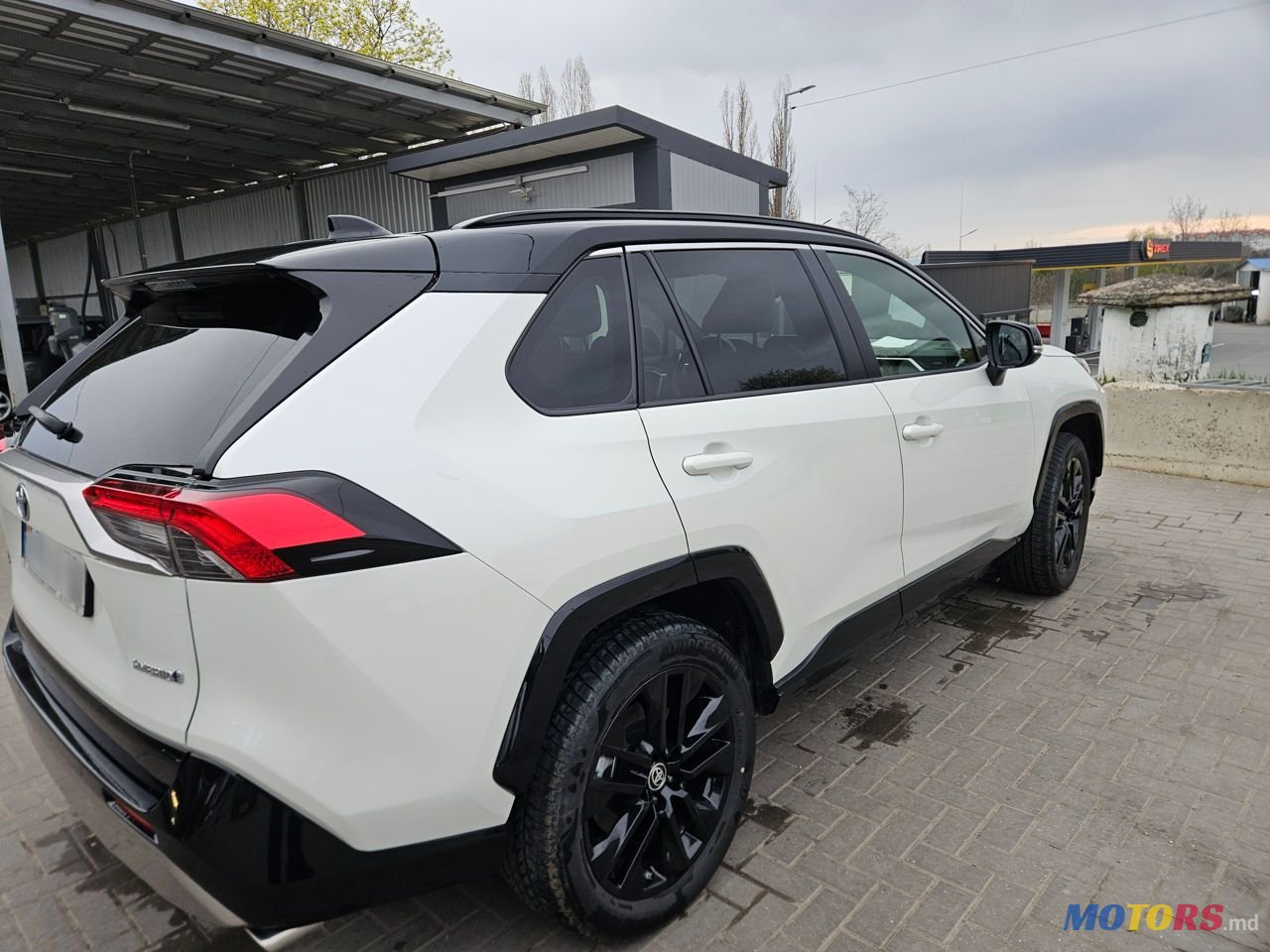 2022' Toyota RAV4 photo #1