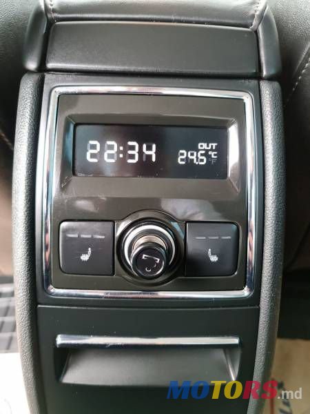 2015' Skoda Superb photo #6