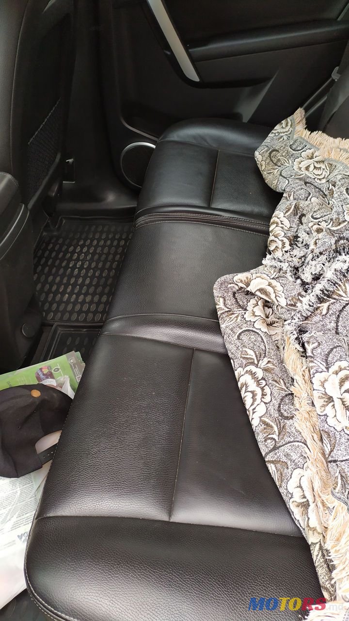 2011' Chevrolet Captiva photo #6