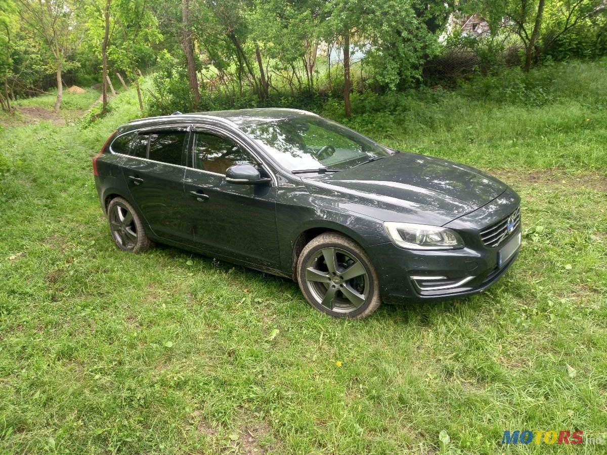 2014' Volvo V60 photo #3