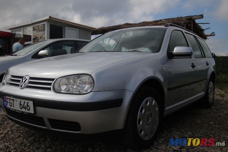 2006' Volkswagen Golf photo #1