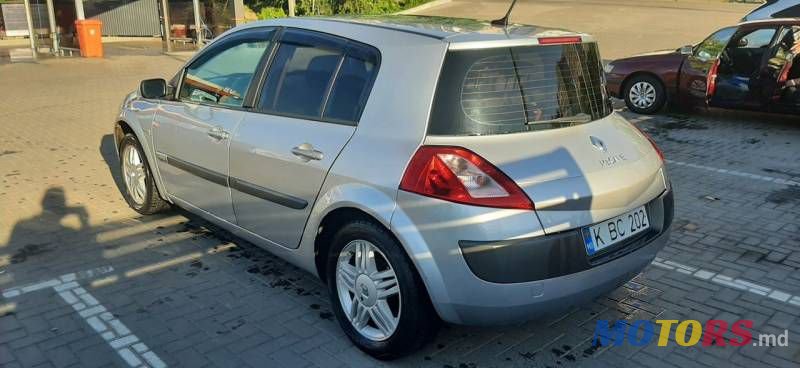 2005' Renault Megane photo #1