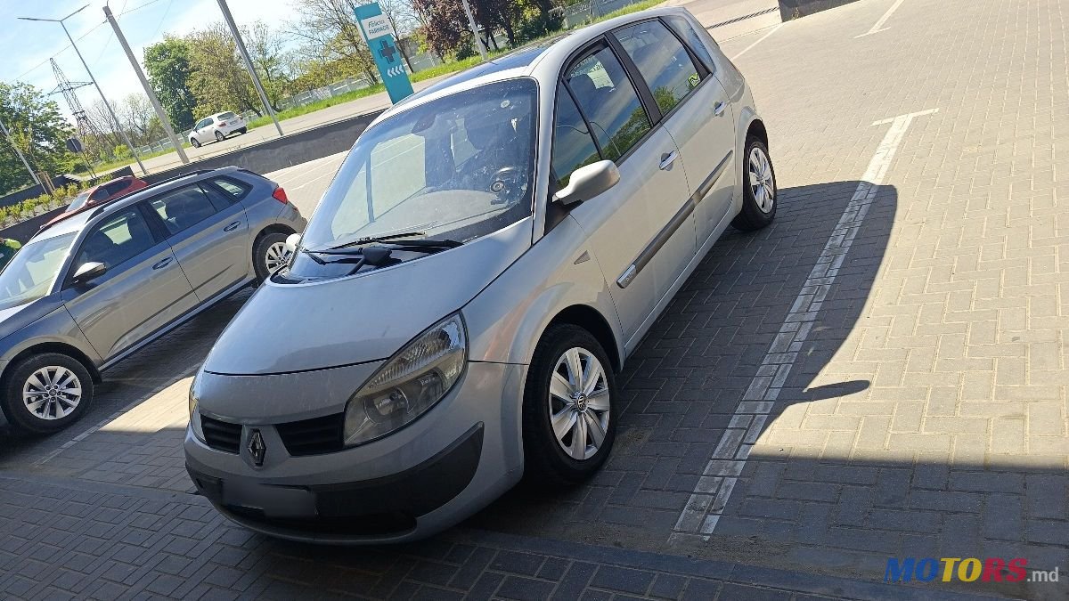 2004' Renault Scenic photo #2