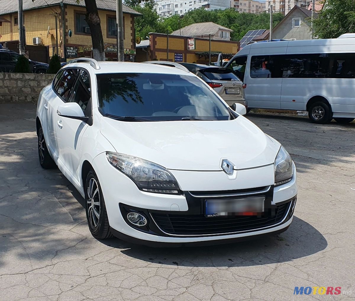 2013' Renault Megane photo #1