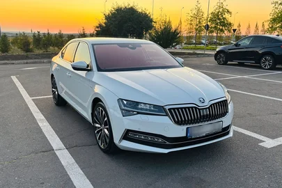 2021' Skoda Superb
