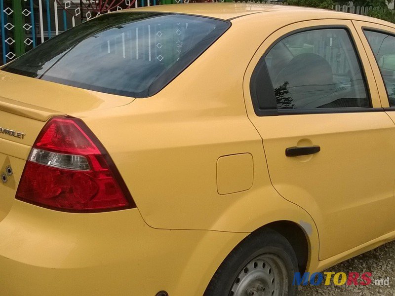 2009' Chevrolet Aveo photo #3