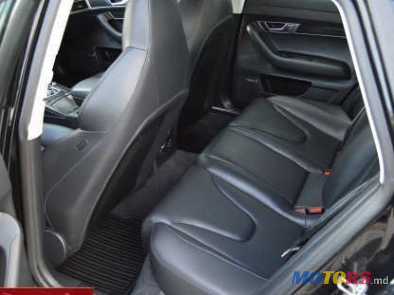 2011' Audi A6 photo #2