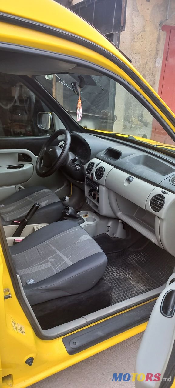 2002' Renault Kangoo photo #6