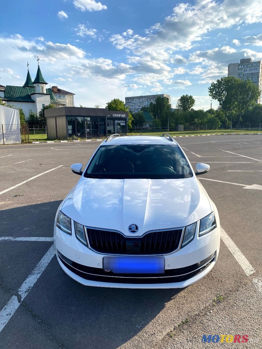 2019' Skoda Octavia photo #1