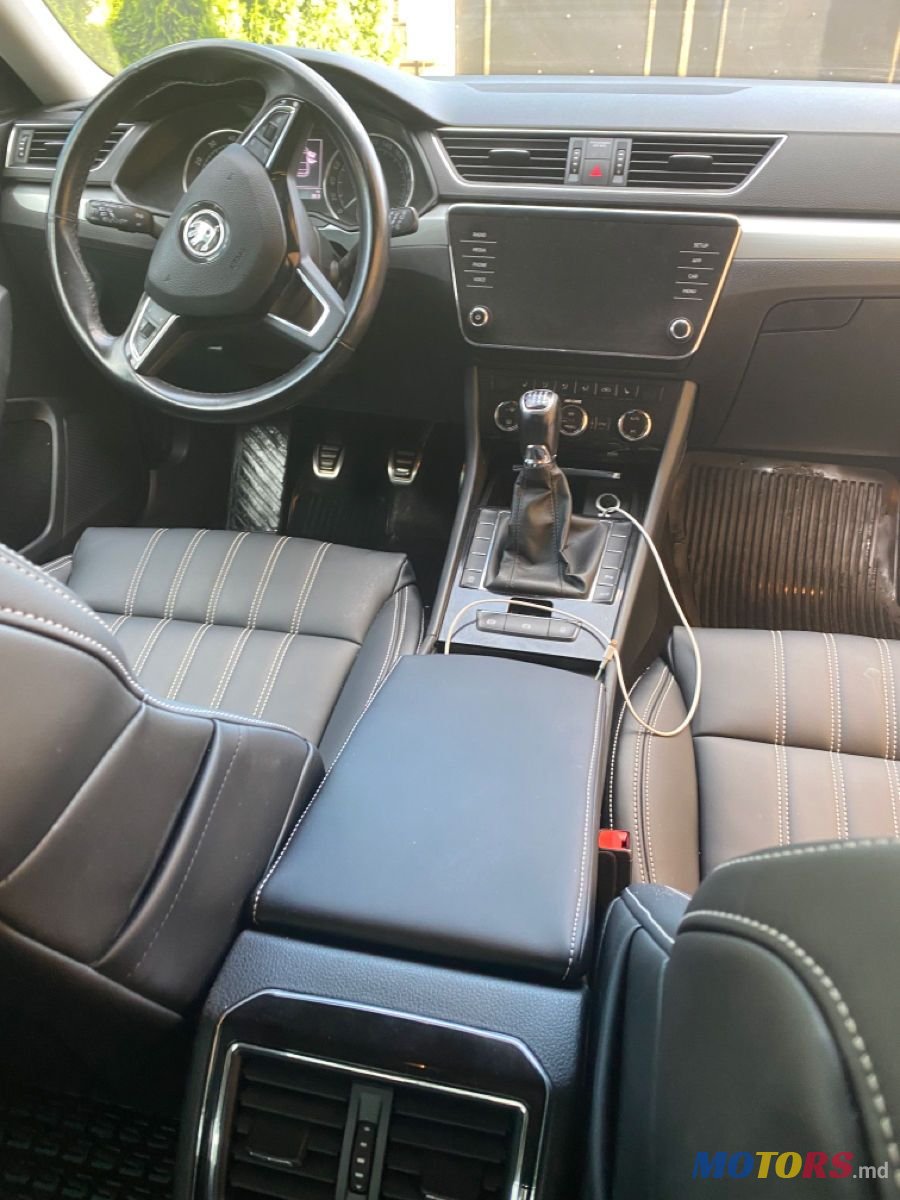 2017' Skoda Superb photo #3