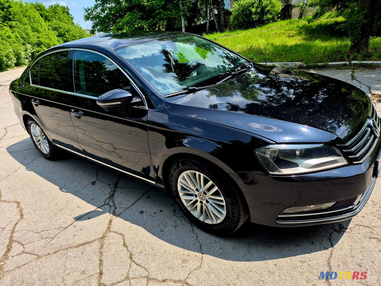 2012' Volkswagen Passat photo #3