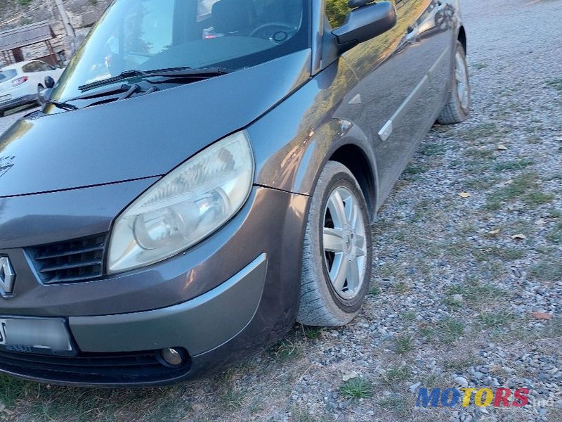 2006' Renault Grand Scenic photo #3