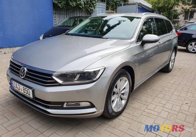 2015' Volkswagen Passat photo #3