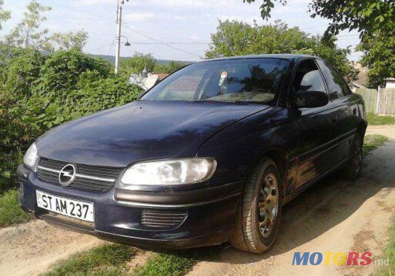 1994' Opel Omega photo #1