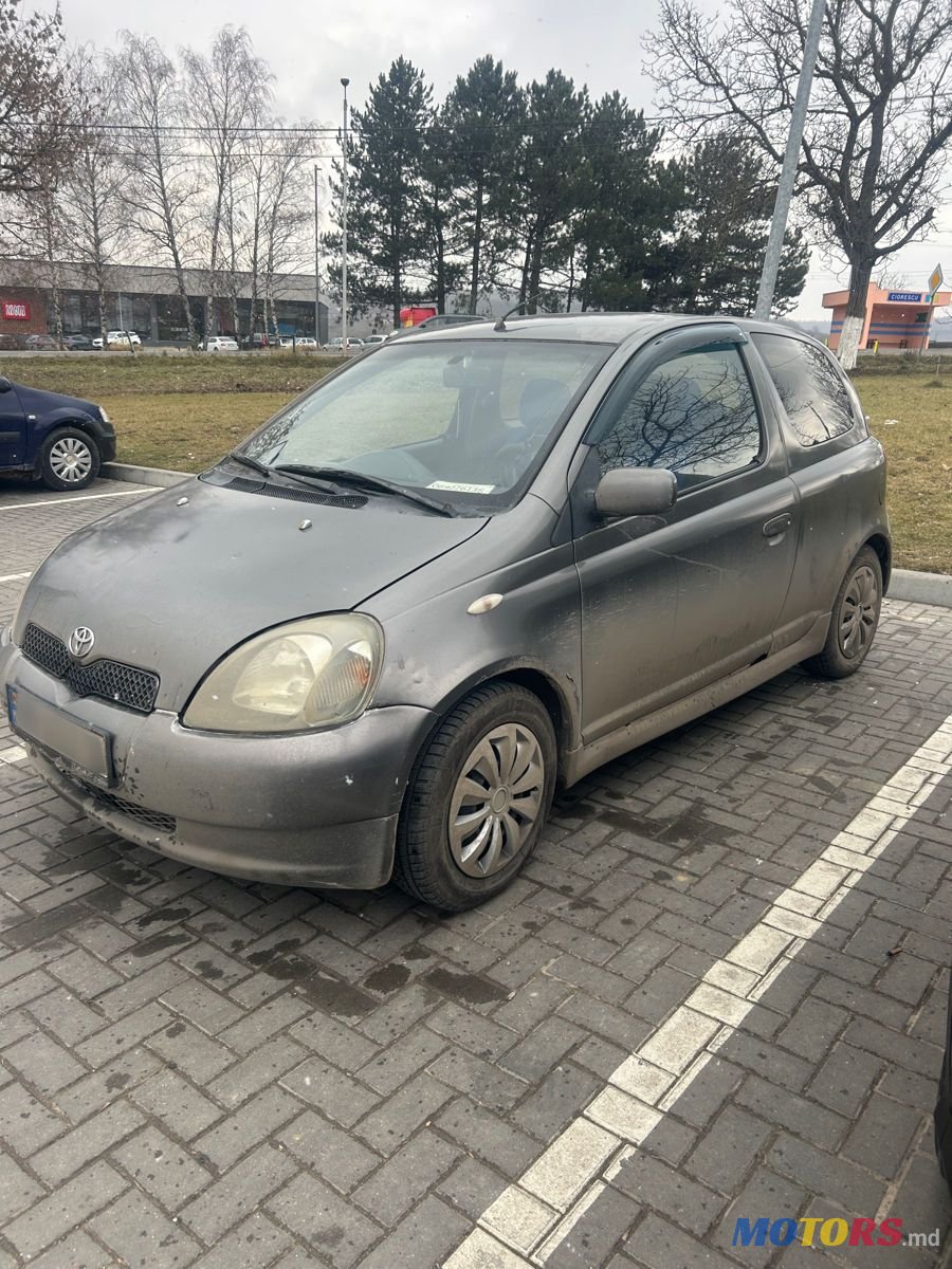 2000' Toyota Yaris photo #2