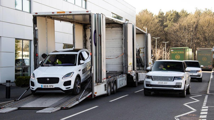 Coronavirus: Jaguar Land Rover lends 160 cars to Red Cross, NHS