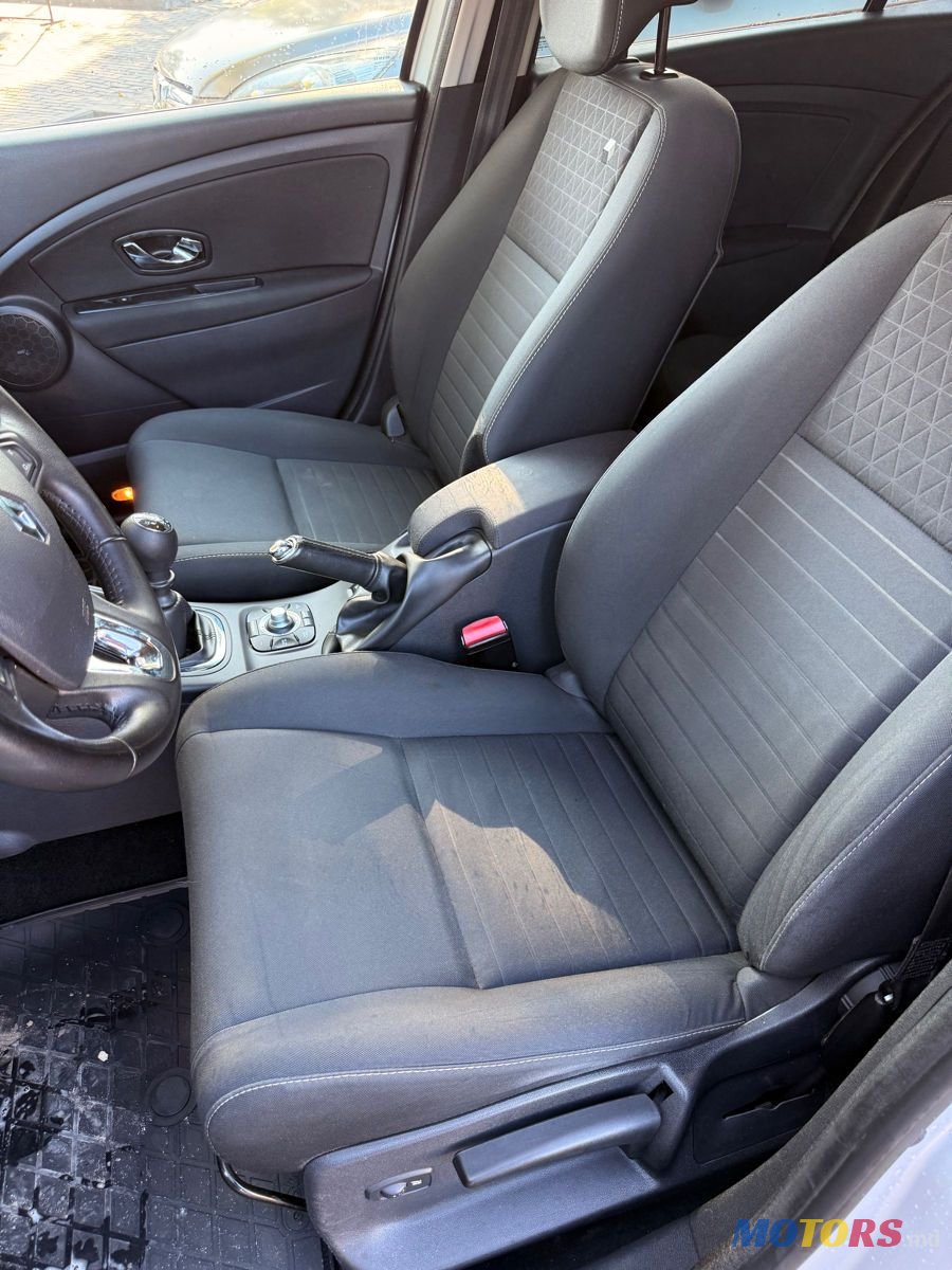 2015' Renault Megane photo #4