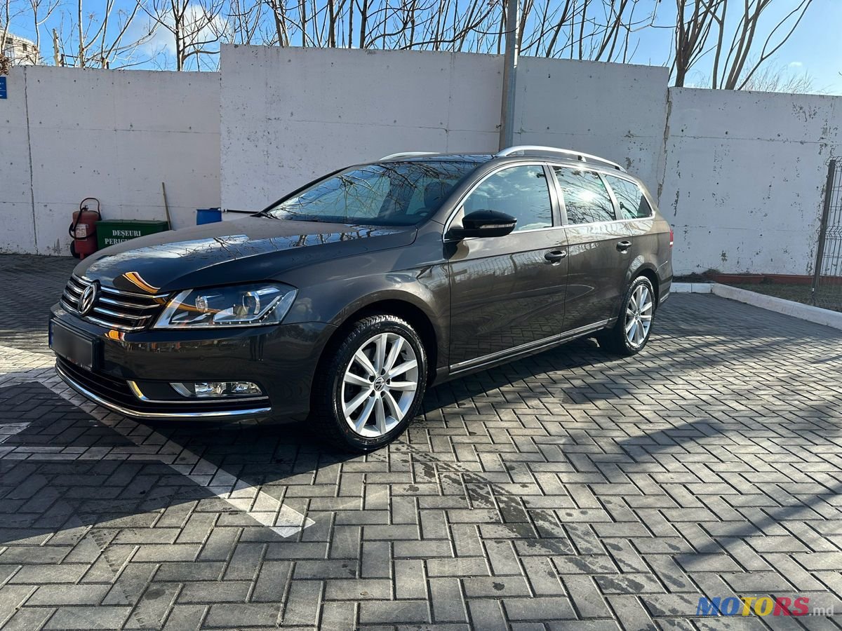 2014' Volkswagen Passat photo #3