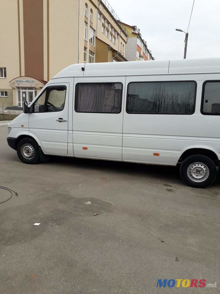 2000' Mercedes-Benz photo #1