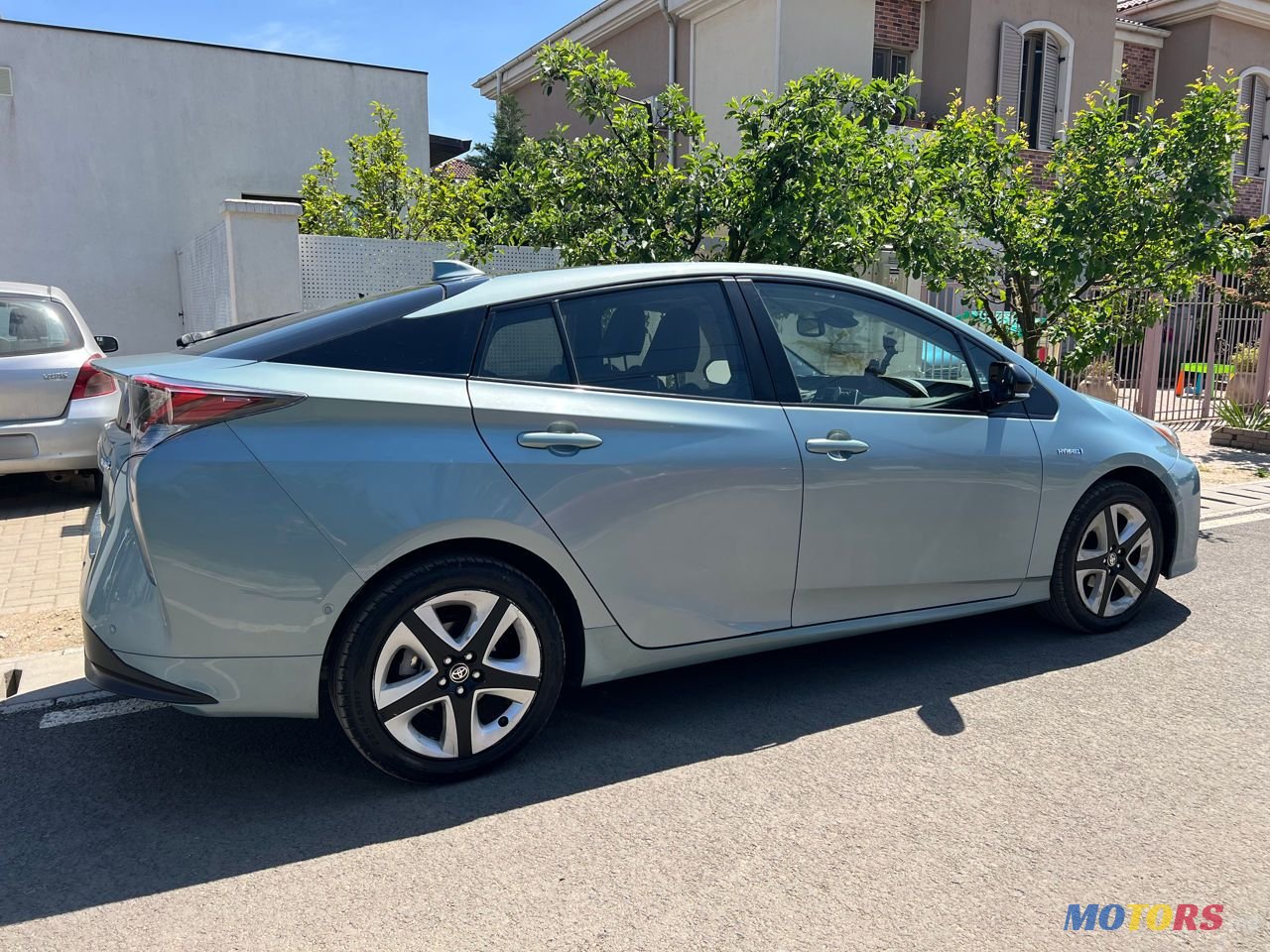 2016' Toyota Prius photo #1