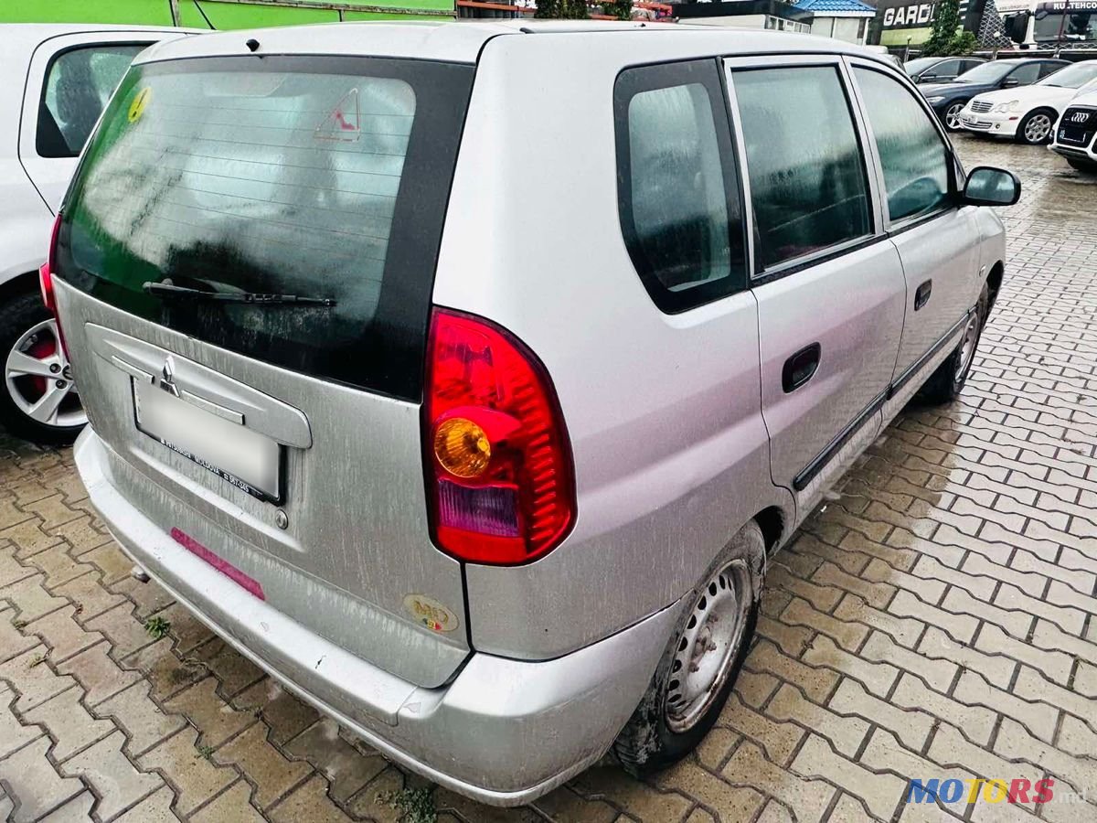 2004' Mitsubishi Space Star photo #3