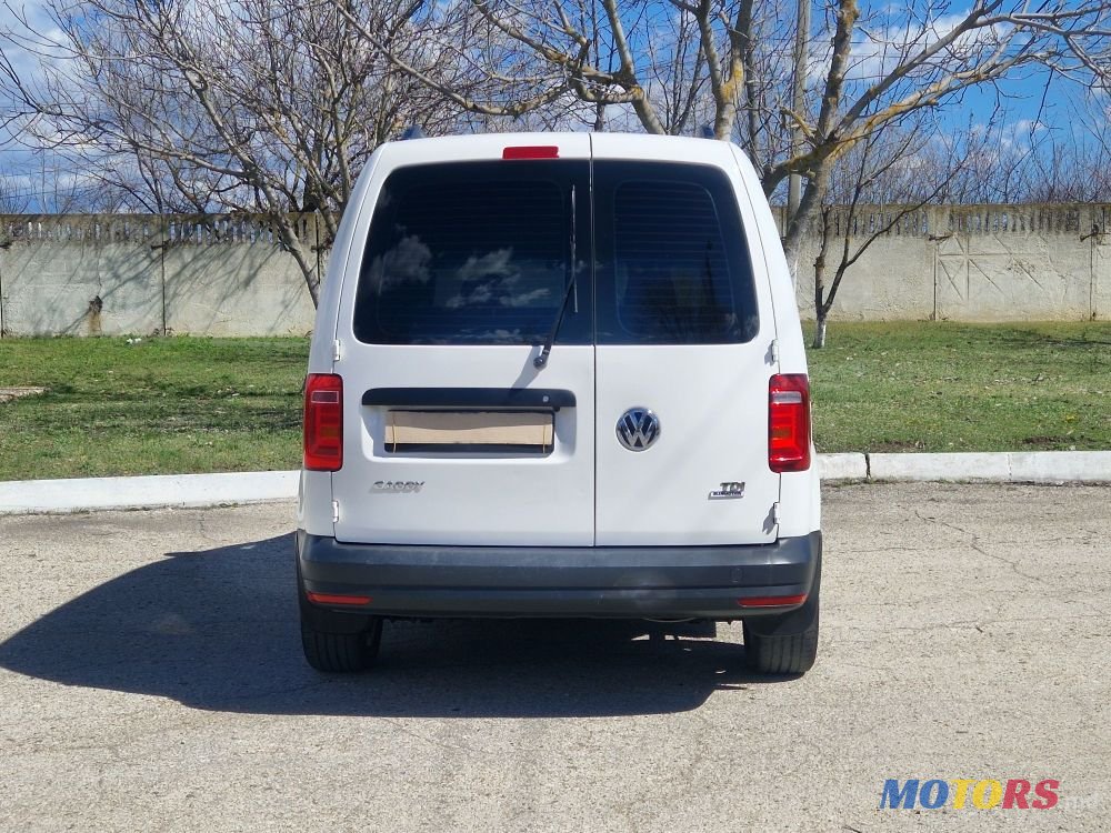 2016' Volkswagen Caddy photo #2