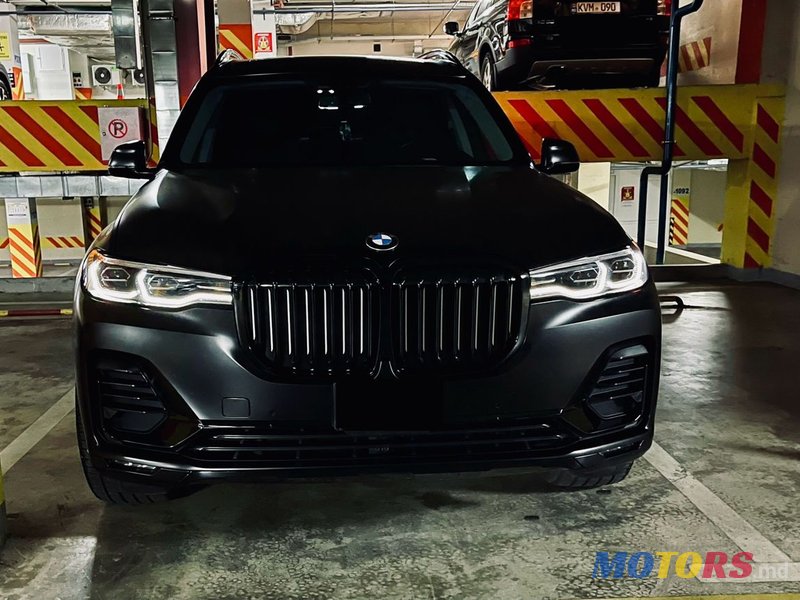 2019' BMW X7 photo #2