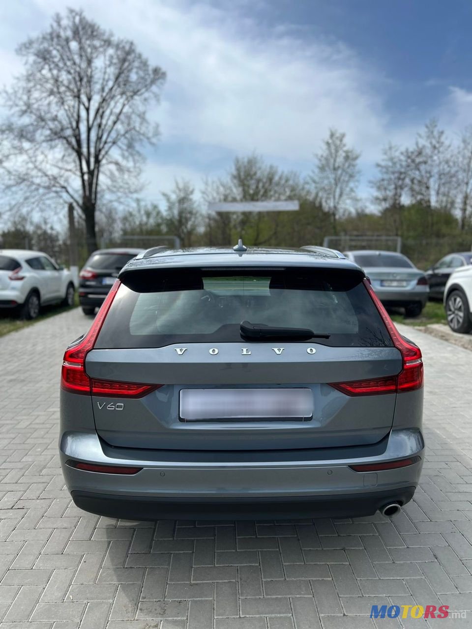 2020' Volvo V60 photo #4