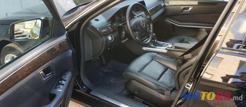 2012' Mercedes-Benz E photo #2