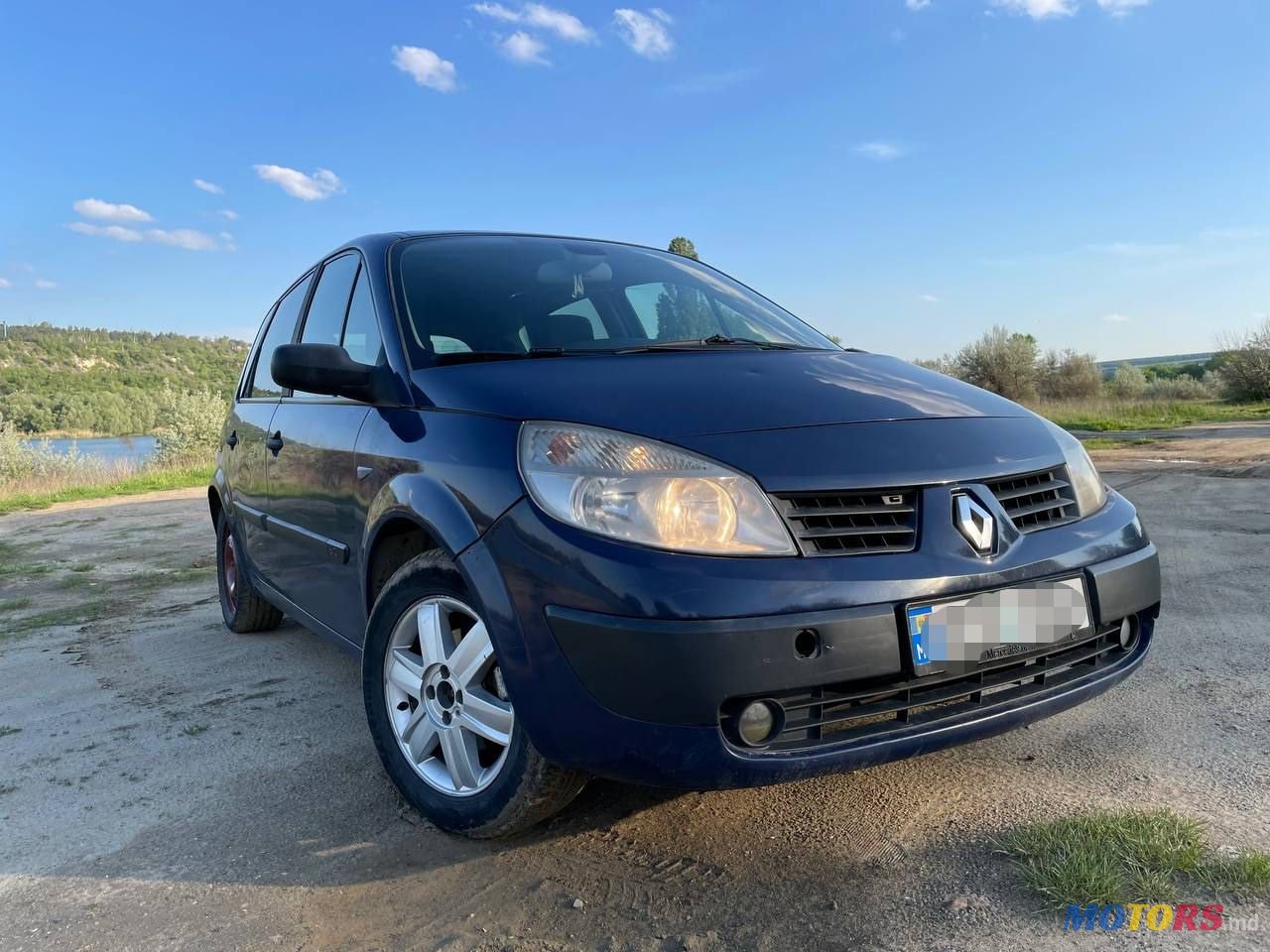 2004' Renault Scenic photo #2