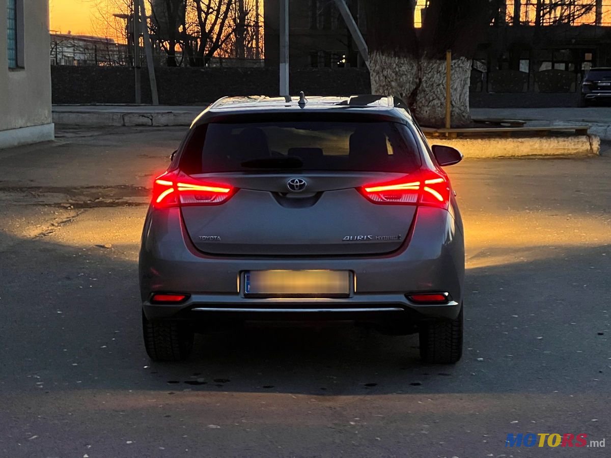 2016' Toyota Auris photo #6