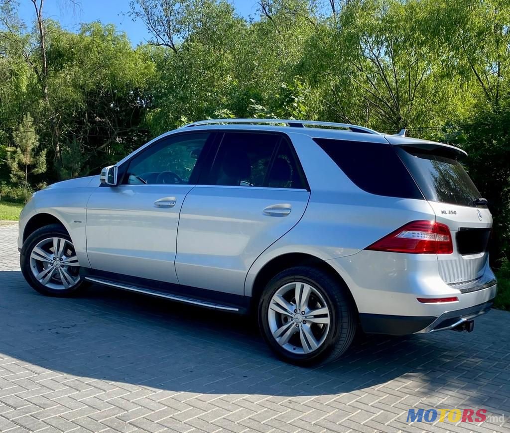 2012' Mercedes-Benz M Класс photo #5