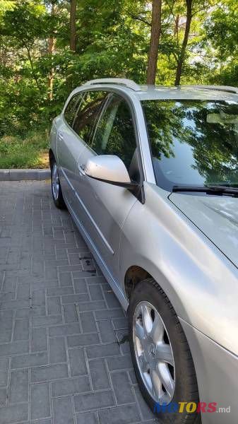 2009' Renault Laguna photo #4