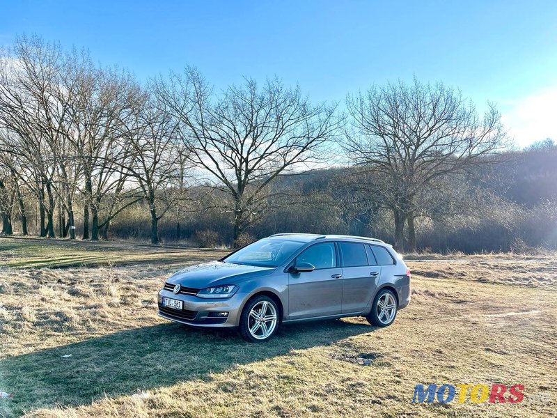 2015' Volkswagen Golf photo #5