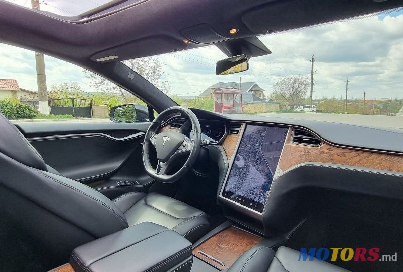 2019' Tesla Model S photo #4