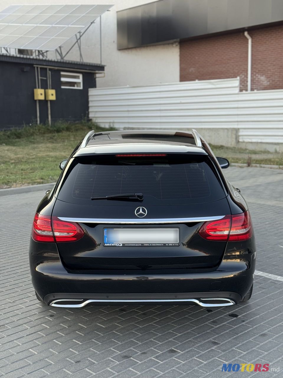 2016' Mercedes-Benz C-Class photo #6