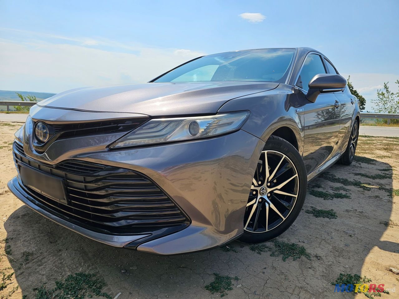 2018' Toyota Camry photo #4