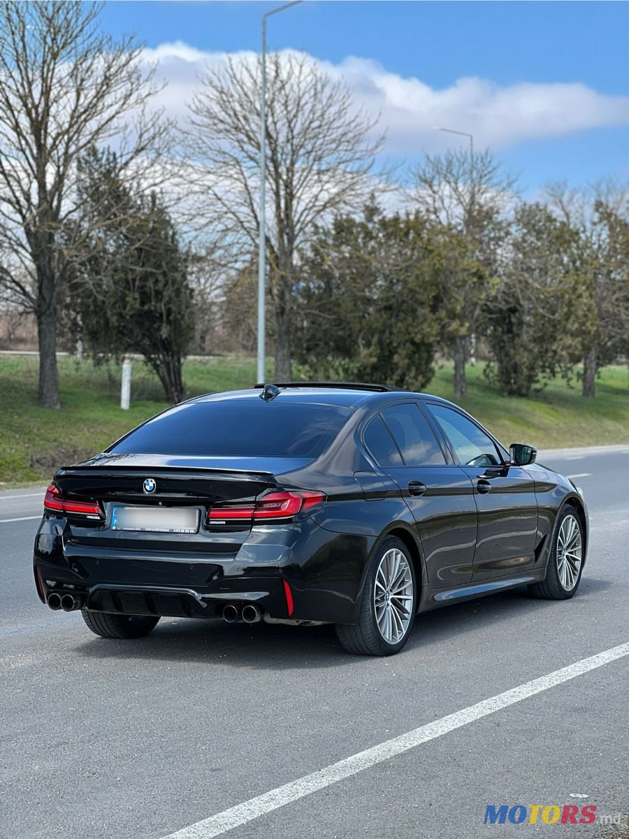 2018' BMW 5 Series photo #4