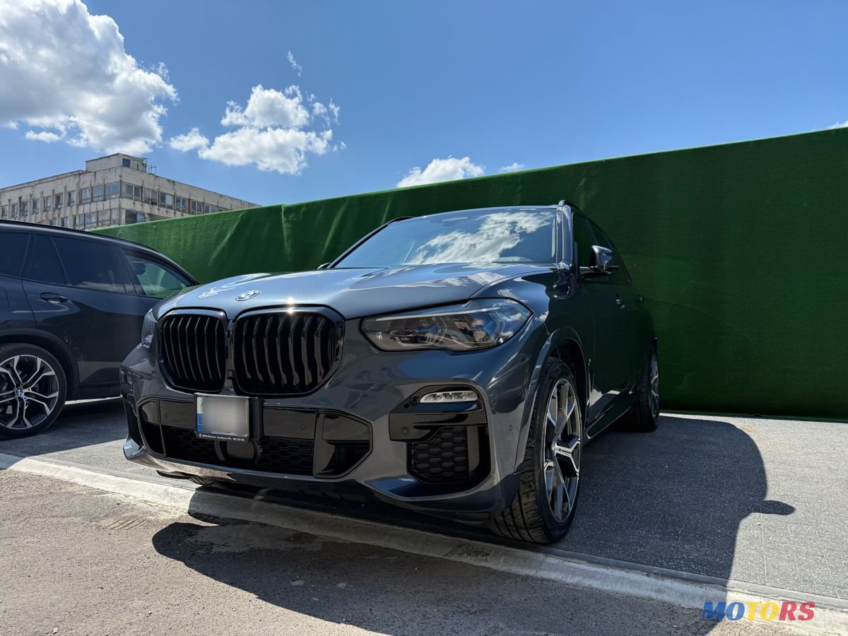 2019' BMW X5 photo #2